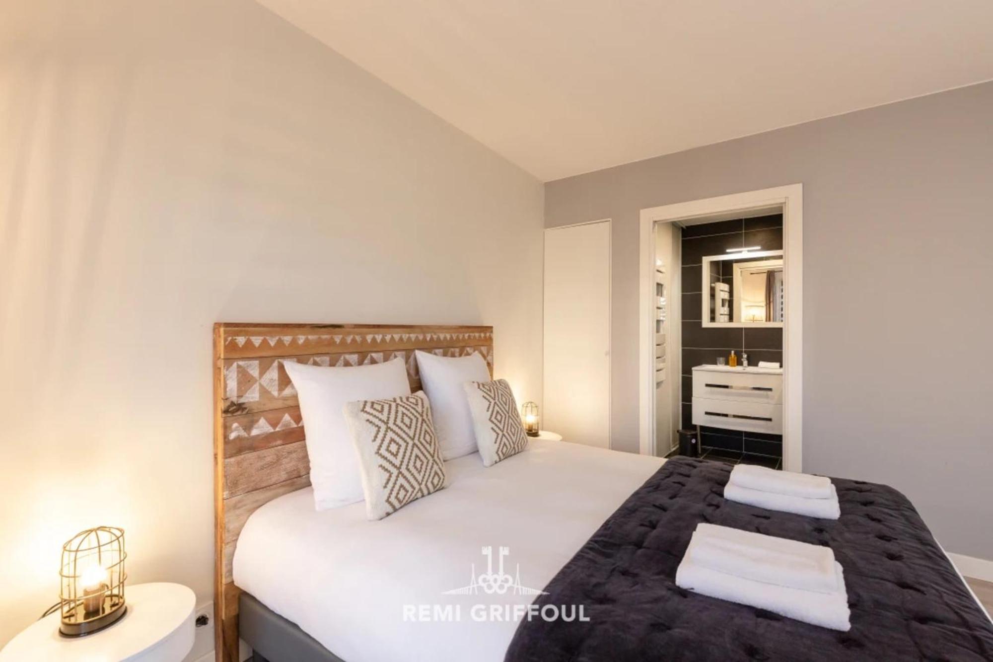Les Armateurs Charming Gem In The City Center Private Parking 2 Guest Honfleur Eksteriør billede